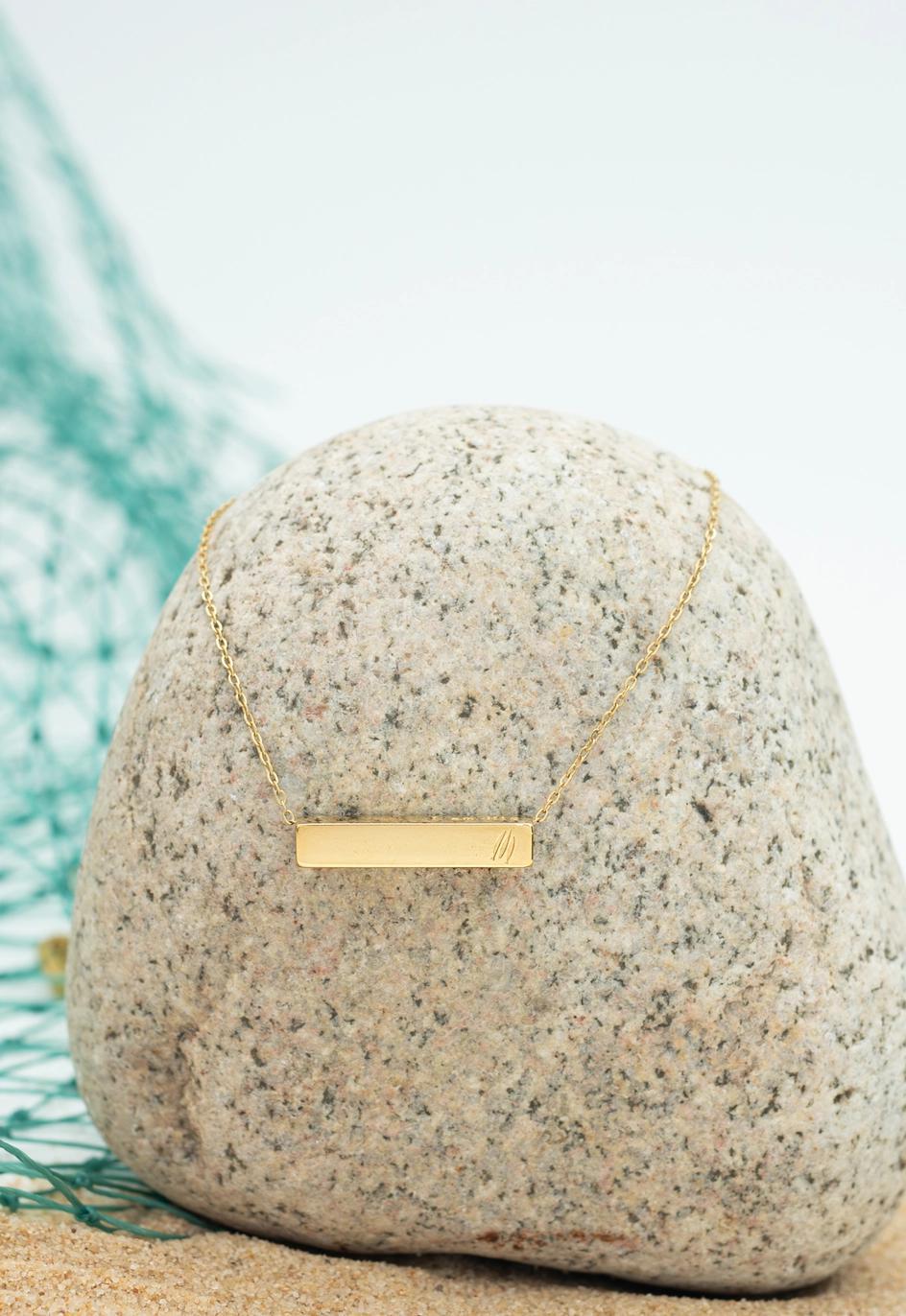 The Chosen Four-Sided Necklace Gold