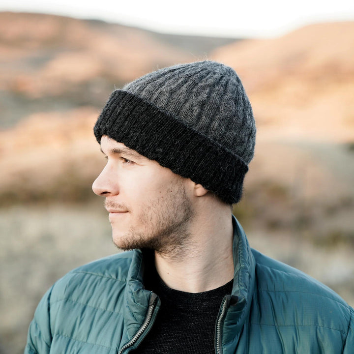 Reversible Cable Hat