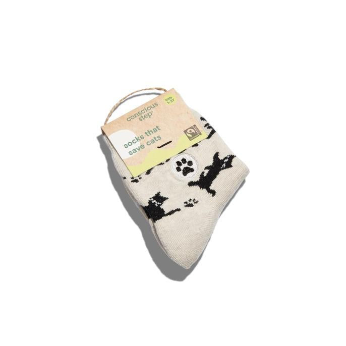 Kids Socks that Protect Cats (Beige Cats)