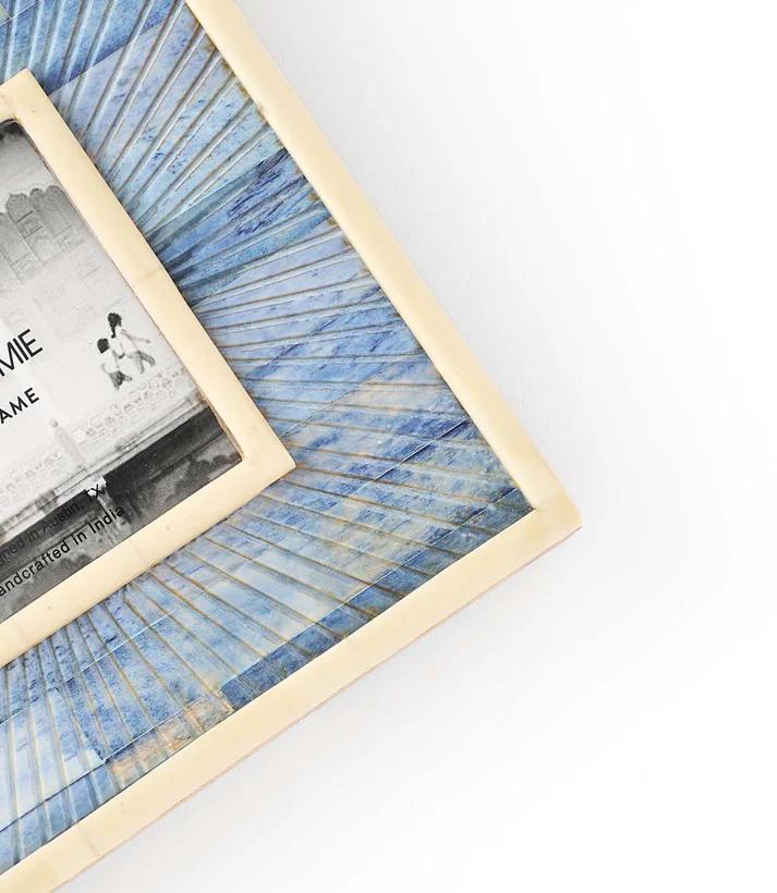 Neela 3x3 Picture Frame