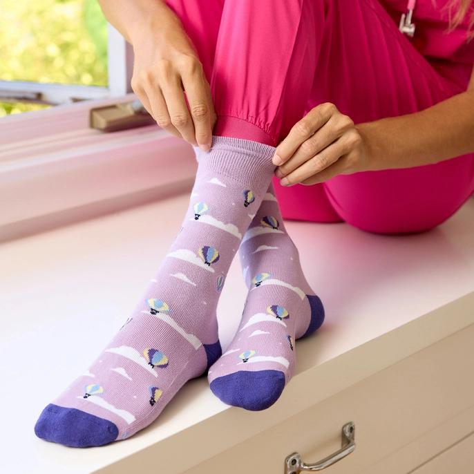 Socks that Fight Childhood Cancer (Purple Hot Air Balloon)