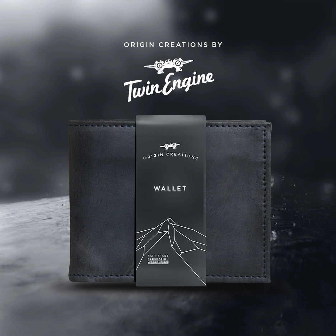 Bifold Leather Wallet - Electric Black