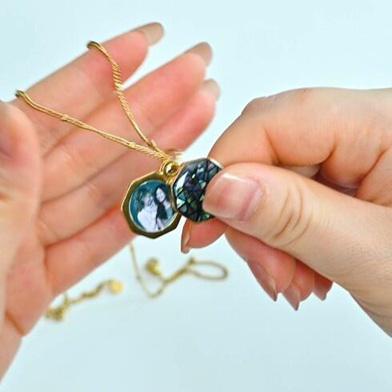 Cherished Reflections Locket