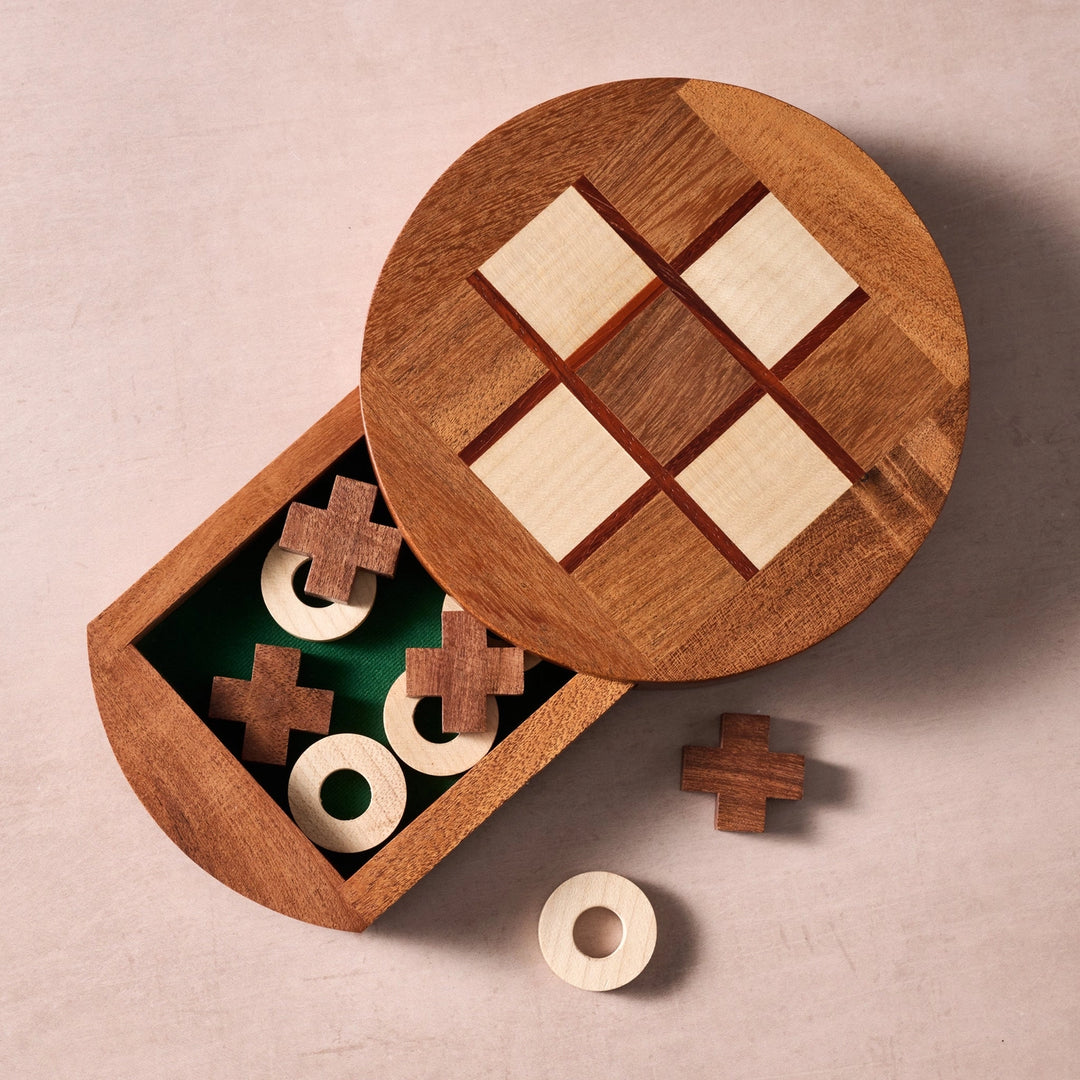 Magnetic Tic Tac Toe Set